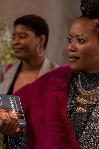 Run the World – S01E06 – My Therapist Says…