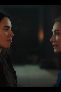 Domina – S01E03 – Family