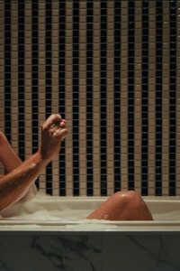 Life’s Rewards – S01E04 – The Paper Chase