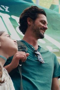 Life’s Rewards – S01E06 – Red Card