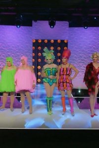RuPaul’s Drag Race Down Under – S01E06 – Family Resemblance