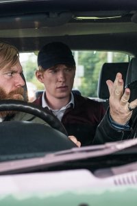 Frank of Ireland – S01E06 – Memento Mary