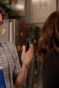 Home Economics – S03E07 – Model Train Set, $150