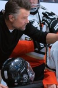 The Mighty Ducks: Game Changers – S02E10 – Lights Out