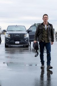Debris – S01E07 – You Can Call Her Caroline