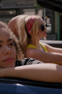 Ginny & Georgia – S01E01 – Pilot