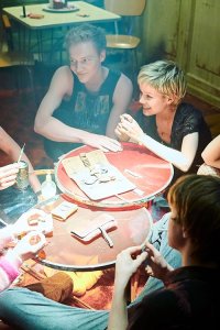 Wir Kinder vom Bahnhof Zoo – S01E06 – One Last Hit