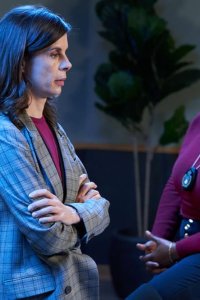 Pretty Hard Cases – S01E08 – Flowers
