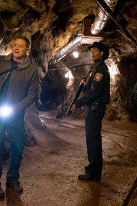 Resident Alien – S04E09 – Tunnel Vision