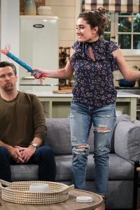 Call Your Mother – S01E12 – The Raines Games