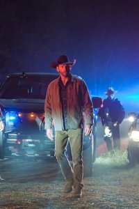 Walker – S04E04 – Insane B.S. and Bloodshed