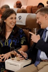 Call Me Kat – S03E01 – Call Me Ken Jennings
