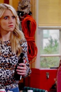 B Positive – S01E12 – Canine Extraction