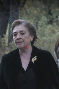 Alguien tiene que morir – S01E03 – Apretar el gatillo