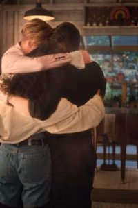 Julie and the Phantoms – S01E09 – Stand Tall
