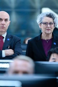 Away – S01E08 – Vital Signs