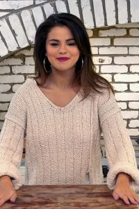 Selena + Chef – S04E06 – Selena + Nancy Silverton