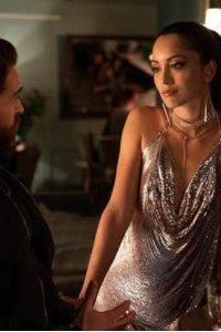 Between Two Worlds – S01E04 – Episode #1.4
