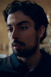 Tehran – S01E04 – Shakira and Sickboy