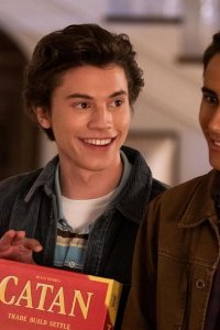 Love, Victor – S01E06 – Creekwood Nights