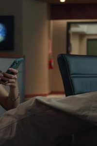 Space Force – S02E06 – The Doctor’s Appointment