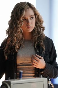 Stargirl – S01E02 – S.T.R.I.P.E.