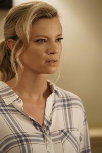 Stargirl – S01E12 – Stars & S.T.R.I.P.E. Part One