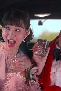 Never Have I Ever – S04E09 – …gone to prom