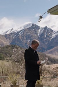 One Lane Bridge – S01E01 – Arrival