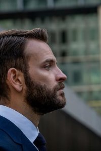 Devils – S01E03 – Episode #1.3