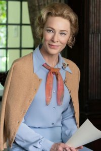 Mrs. America – S01E01 – Phyllis