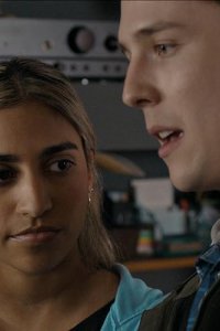 Breeders – S04E09 – No Matter What: Part 1