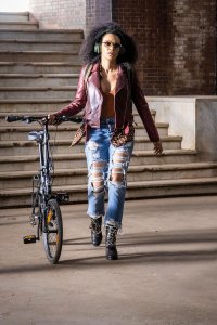 Queen Sono – S01E01 – I Am Queen Sono