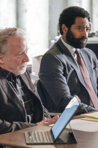 For Life – S02E05 – Collars for Dollars