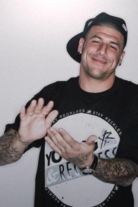 Killer Inside: The Mind of Aaron Hernandez – S01E02 – Episode #1.2