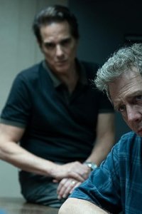 The Outsider – S01E09 – Tigers and Bears