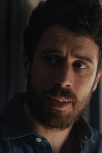 Servant – S01E04 – Bear