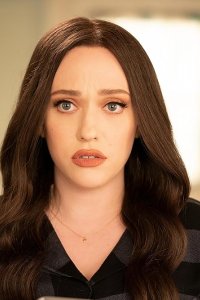 Dollface – S02E08 – Homecoming Queen