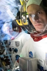 For All Mankind – S01E02 – He Built the Saturn V