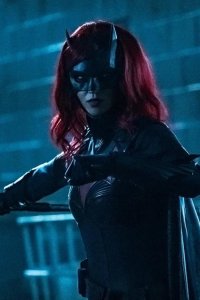 Batwoman – S01E08 – A Mad Tea-Party