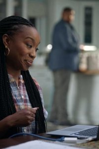 The Unicorn – S02E06 – Overnight Sensation