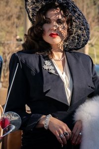 Why Women Kill – S02E04 – Scene of the Crime