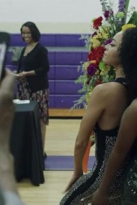 South Side – S01E06 – Mongolian Curly