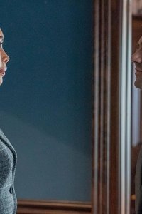 Pearson – S01E07 – The Immigration Lawyer