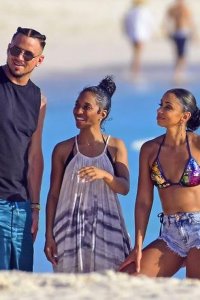 Girls Cruise – S01E05 – It’s a Ship-Show