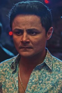 Alternatino with Arturo Castro – S01E01 – The Date
