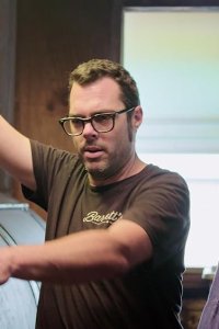 The Chef Show – S01E08 – Hot Luck