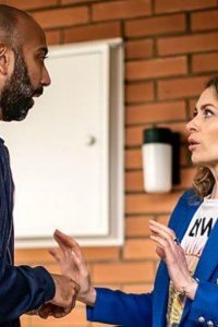 Five Bedrooms – S04E06 – Seventy-Two Hours