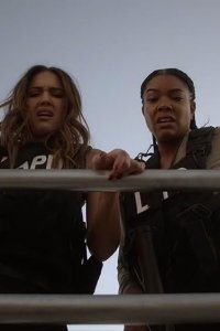 L.A.’s Finest – S02E11 – Rafferty and the Gold Dust Twins