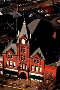 Portals to Hell – S01E02 – Twin City Opera House